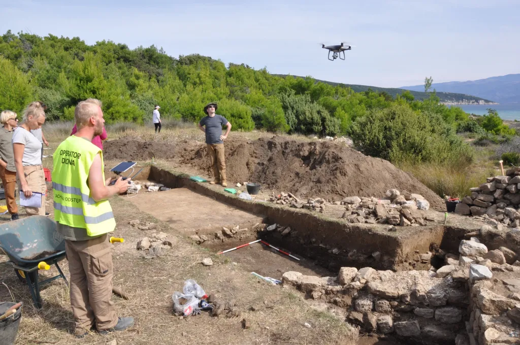 Dokumentacja fotogrametryczna późnoantycznych kontekstów archeologicznych. Fot. F. Welc