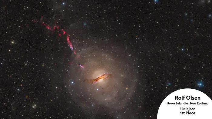 Obiekty głębokiego nieba. Miejsce 1. Rolf Olsen (Nowa Zelandia), Centaurus A: Extreme Deep Field – 321 Hours