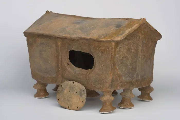 Urna domkowa z Bożepola Wielkiego po konserwacji w Muzeum Archeologicznym w Gdańsku (fot. Zofia Grunt)