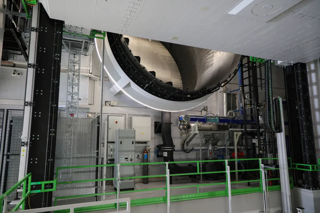 Warszawa, 29.07.2026. Uroczyste uruchomienie zmodernizowanego tunelu aerodynamicznego T-3 w Łukasiewicz – Instytucie Lotnictwa w Warszawie, 29 bm. (mr) PAP/Paweł Supernak