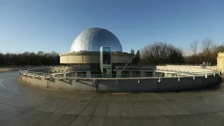 Chorzów, 28.12.2023. Planetarium Śląskiego Parku Nauki w Chorzowie. PAP/Zbigniew Meissner