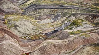 Księżycowy obraz wyeksploatowanego obszaru wyrobiska kopalni odkrywkowej w Bełchatowie, Adobe Stock