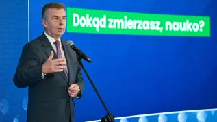  04.09.2024. Minister nauki i szkolnictwa wyższego Dariusz Wieczorek podczas konferencji w ramach XXXIII Forum Ekonomicznego w Karpaczu. PAP/Maciej Kulczyński