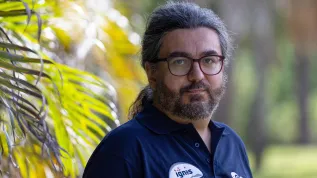 08.06.2025. Na zdjęciu kierownik misji Ax-4 z ramienia European Space Agency Sergio Palumberi.  PAP/Leszek Szymański 