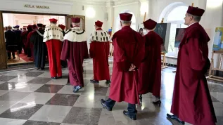 Kielce, 30.09.2023. Uroczysta inauguracja roku akademickiego 2023/24 na Uniwersytecie Jana Kochanowskiego w Kielcach, 30 bm. (mr) PAP/Piotr Polak