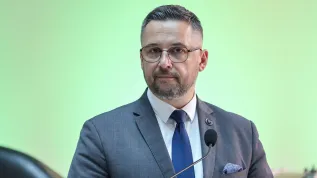 08.08.2025. Minister nauki i szkolnictwa wyższego Marcin Kulasek. PAP/Albert Zawada