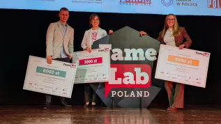 Fot. Laureaci polskiego finału konkursu FameLab 2025. Fot. L. Tomala