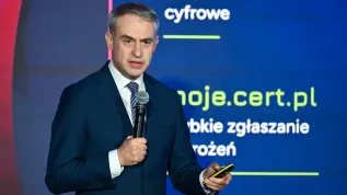 Sopot, 15.10.2026. Wicepremier, minister cyfryzacji Krzysztof Gawkowski w drugim dniu Europejskiego Forum Nowych Idei (EFNI) 2026 w Radisson Hotel Sopot. PAP/Marcin Gadomski