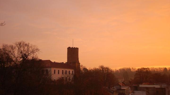 Zamek joannitów w Łagowie zlokalizowany 2 km od torfowiska Pawski Ług. Zamek był siedzibą joannitów od XIV wieku fot. Ryszard Orzechowski