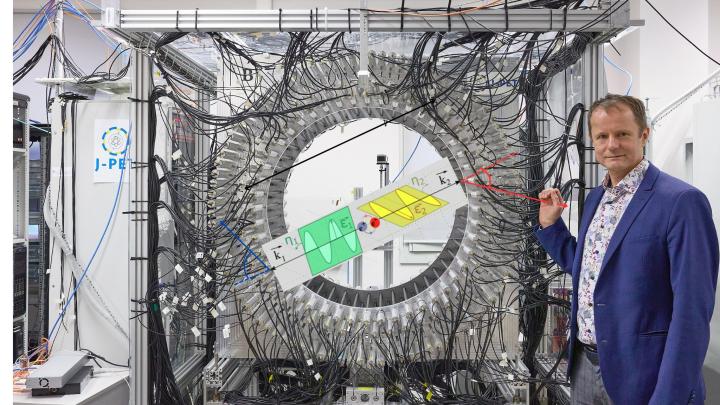 Badanie PET zmierzy złośliwość raka. Grant ERC dla Polaka na kwantową biopsję