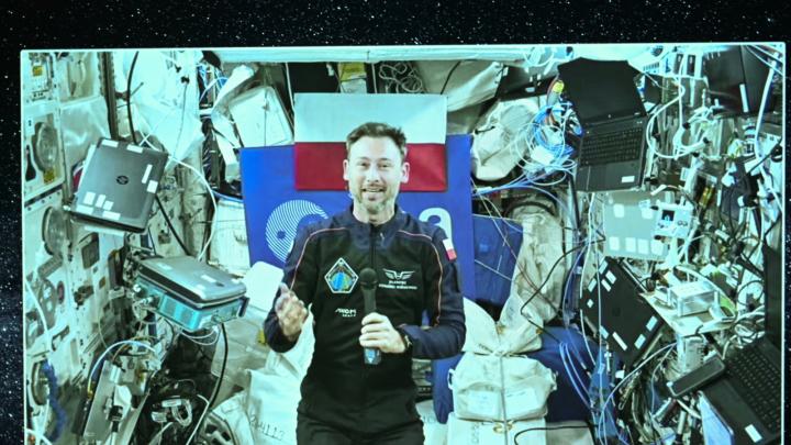 POLSA: misja polskiego astronauty wykonana w ponad 50 proc.