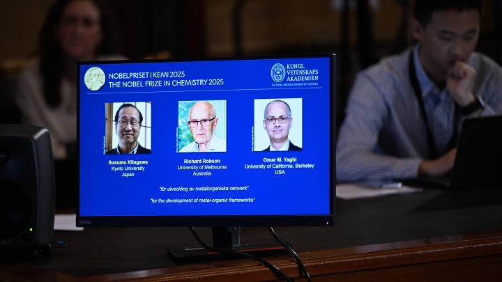 Nobel z chemii za „dziurawe kryształy” z wielkim potencjałem zastosowań
