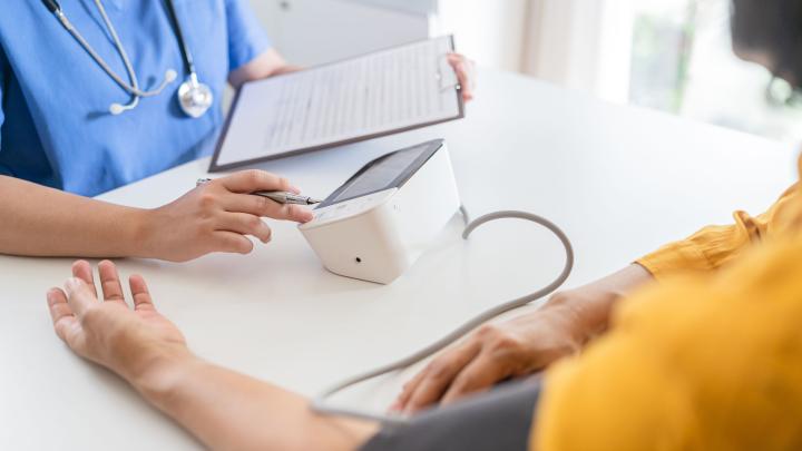 Niemal 10 mln zł z funduszy europejskich na polski projekt dot. leczenia nadciśnienia tętniczego