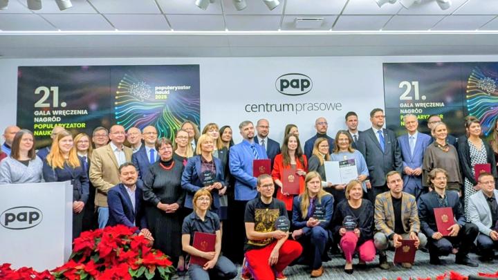 Zespół Festiwalu Nauki w Warszawie z Nagrodą Główną konkursu Popularyzator Nauki