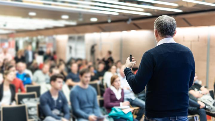 Rektorzy polskich uniwersytetów zaapelowali o wsparcie dostępności posiłków dla studentów