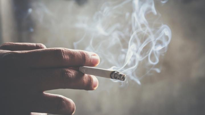 MZ: odsetek osób palących spadł z 31 proc. do 17 proc.