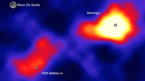    W promieniowaniu kosmicznym obserwujemy więcej pozytonów o dużych energiach niż mogą wyprodukować bliskie nam pulsary. Zdjęcie przedstawia pulsary Geminga i PSR B0656+14. (Źródło: John Pretz)