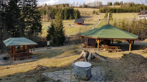 Zagospodarowanie turystyczne wokół trójstyku granic Polski, Czech i Słowacji.