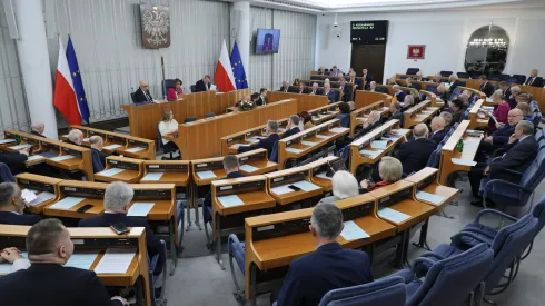  Warszawa, 04.03.2026. Senatorowie na sali obrad. PAP/Paweł Supernak