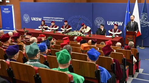 Warszawa, 08.10.2026. Wicepremier, minister obrony narodowej Władysław Kosiniak-Kamysz (P) podczas uroczystej inauguracji roku akademickiego 2026/2027 na Uniwersytecie Kardynała Stefana Wyszyńskiego w Warszawie, 8 bm. (amb) PAP/Radek Pietruszka