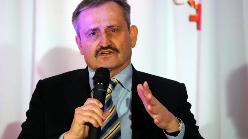 06.03.2012. Na zdjęciu prof. dr hab. med. Krzysztof Tomasz Niemiec. Fot. PAP/Grzegorz Jakubowski