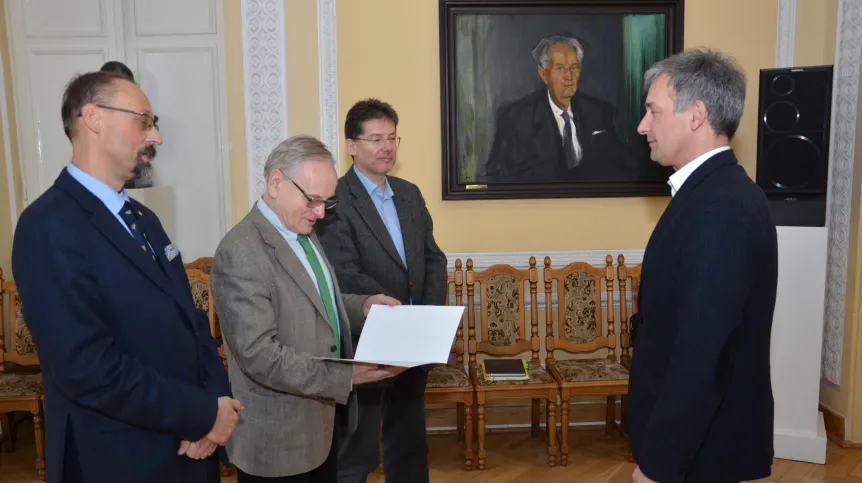 Uroczystość wręczenia nominacji na stanowisko dyrektora Instytutu Rozrodu Zwierząt i Badań Żywności PAN w Olsztynie prof. Mariuszowi Piskule. Fot. Mirosław Mlekicki