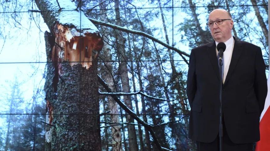 Przewodniczący Rady Naukowej Leśnictwa Janusz Sowa w KPRM podczas konferencji prasowej na temat Puszczy Białowieskiej. Fot. PAP/Radek Pietruszka 31.03.2016