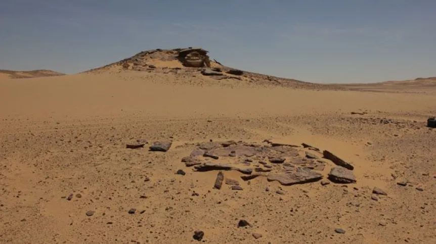 Pozostałości po konstrukcjach megalitycznych, fot. P. Bobrowski/M. Jórdeczka 