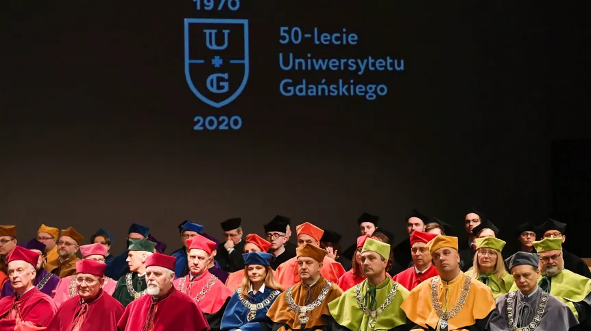 Uroczyste posiedzenie Senatu Uniwersytetu Gdańskiego inaugurujące, 20 bm. obchody jubileuszu 50-lecia tej największej uczelni na Pomorzu. Fot. PAP/Adam Warżawa 20.03.2019