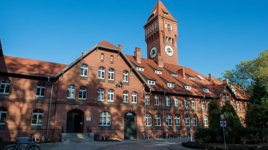 Wrocławskie Centrum Badań EIT+, kampus Pracze. Nz. główny budynek. Fot. PAP/ Maciej Kulczyński 29.10.2014