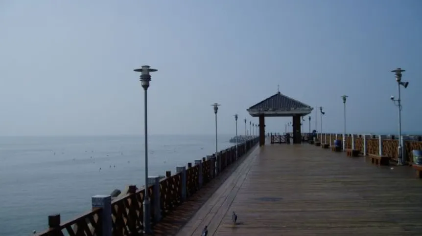 Danshui, molo wychodzące w stronę Wschodniego Morza Chińskiego. Fot. B.Łakomska