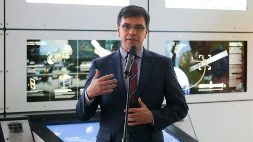 Dyrektor Centrum Nauki Kopernik Robert Firmhofer. Fot. PAP/Paweł Supernak 05.11.2015