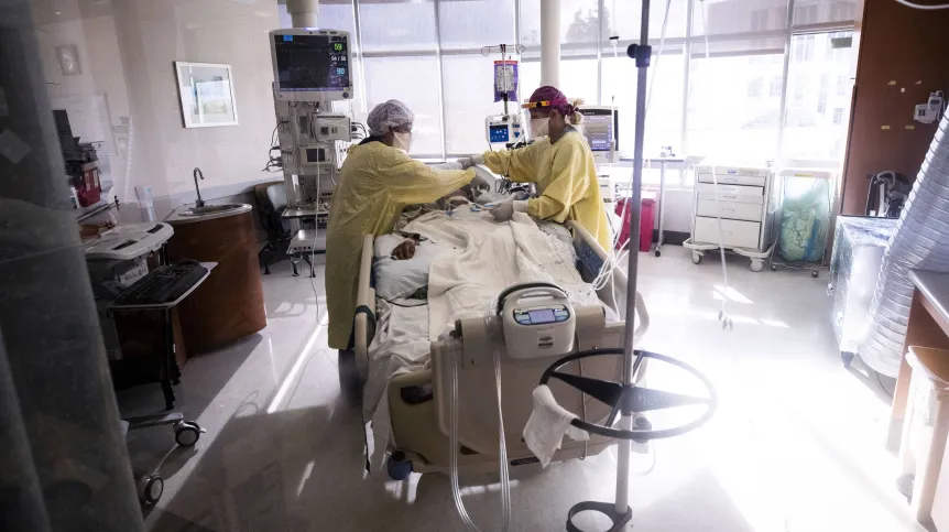 Intensive Care Unit w Sharp Grossmont Hospital w La Mesa, San Diego, California, USA.  EPA/ETIENNE LAURENT, dostawca: PAP/EPA