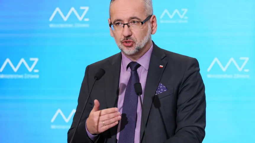 26.10.2021. Minister zdrowia Adam Niedzielski podczas konferencji prasowej w Ministerstwie Zdrowia w Warszawie, 26 bm. Konferencja dot. m.in. zmian w medycznym kształceniu podyplomowym. PAP/Leszek Szymański