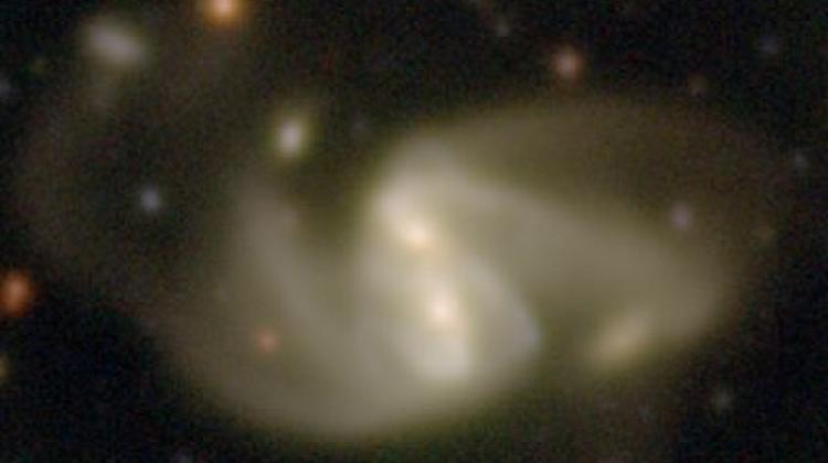 Zdjęcie z przeglądu H20/Cosmic Dawn wybrane przez użytkownika Galaxy Zoo Talk graham_d