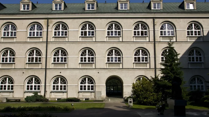 11.06.2010 Katolicki Uniwersytet Lubelski Jana Pawła II. Nz: dziedziniec. PAP/Wojciech Pacewicz