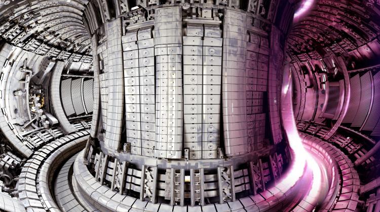 Reaktor termojądrowy Joint European Torus (JET).  © United Kingdom Atomic Energy Authority