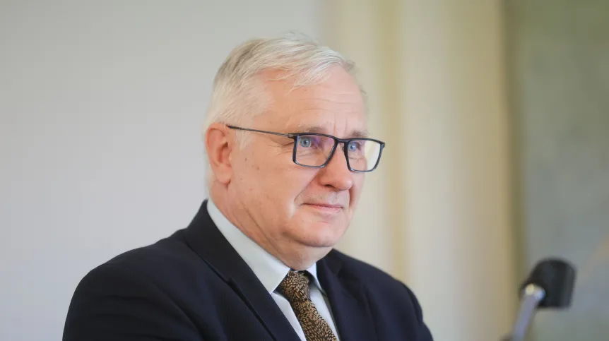  06.05.2024. Prezes Polskiej Akademii Nauk prof. Marek Konarzewski. PAP/Rafał Guz