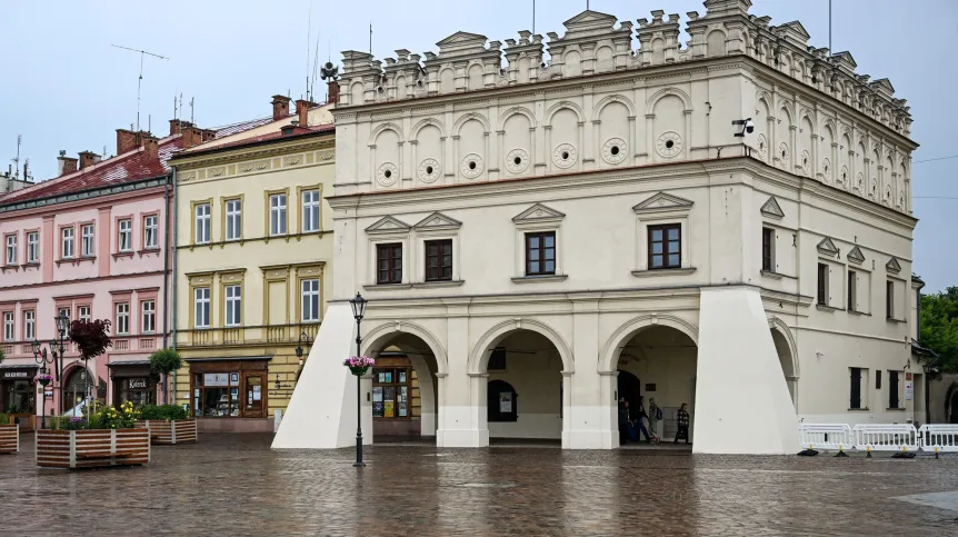 16.06.2023. Siedziba Muzeum w Jarosławiu - Kamienica Orsettich. PAP/Darek Delmanowicz