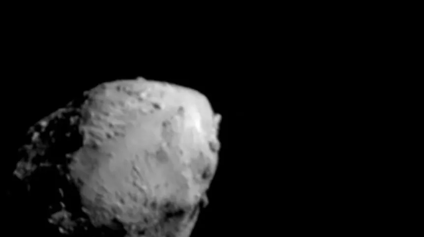 Zdjęcie Didymosa i jego księżyca z sondy DART. Źródło: NASA/Johns Hopkins APL/ Wikipedia, domena publiczna