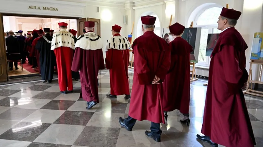 Kielce, 30.09.2023. Uroczysta inauguracja roku akademickiego 2023/24 na Uniwersytecie Jana Kochanowskiego w Kielcach, 30 bm. (mr) PAP/Piotr Polak