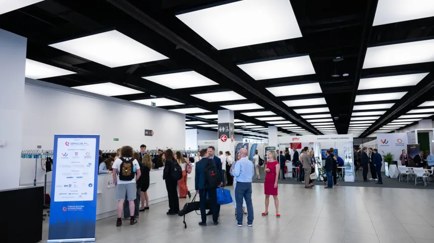 Poznań, 24.06.2026. Forum Sektora Kosmicznego 2026 na terenie Międzynarodowych Targów Poznańskich, 24 bm. Organizatorem wydarzenia jest Związek Pracodawców Sektora Kosmicznego. (aldg) PAP/Jakub Kaczmarczyk
