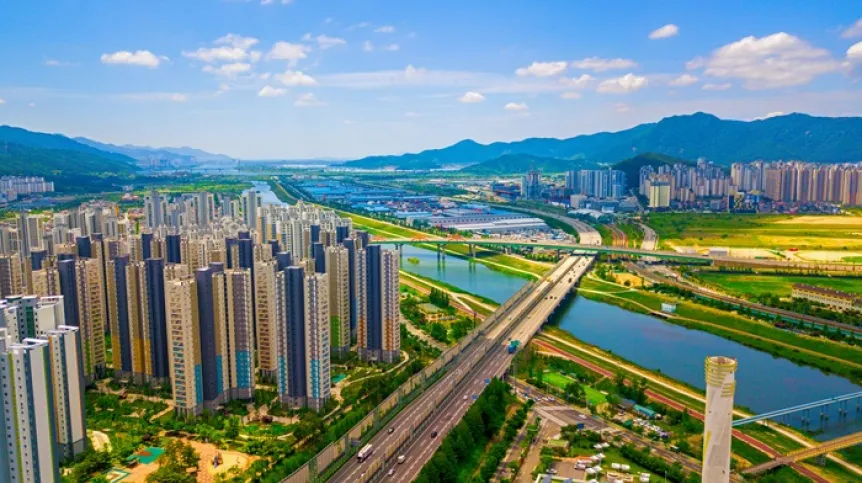 Yangsan, Korea Pd., Adobe Stock