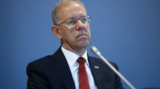 Warszawa, 09.01.2025. Przewodniczący Rady Głównej Nauki i Szkolnictwa Wyższego dr hab. Marcin Pałys podczas spotkania poświęconego koniecznym zmianom warunkującym rozwój nauki w Polsce, 9 bm. w siedzibie Fundacji Batorego w Warszawie. Wydarzenie odbywa się w ramach cyklu dyskusji zainicjowanych przez Fundację na rzecz Nauki Polskiej (FNP), Polską Akademię Umiejętności (PAU) i Fundację Batorego. (jm) PAP/Albert Zawada
