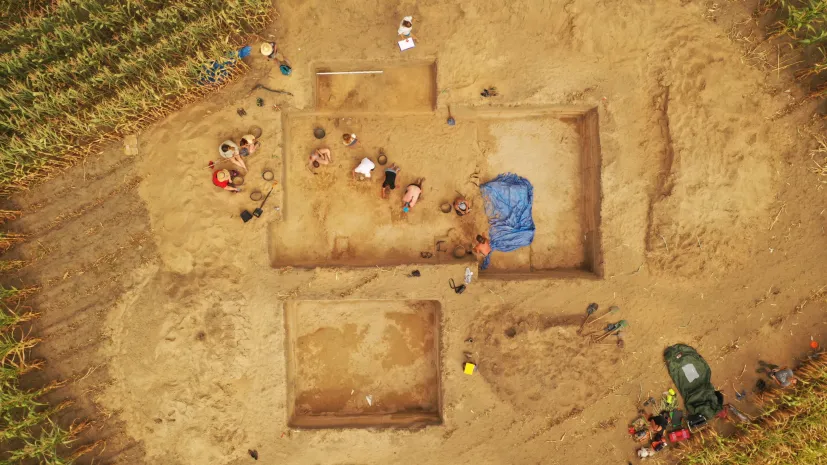 Autor: Miron Bogacki