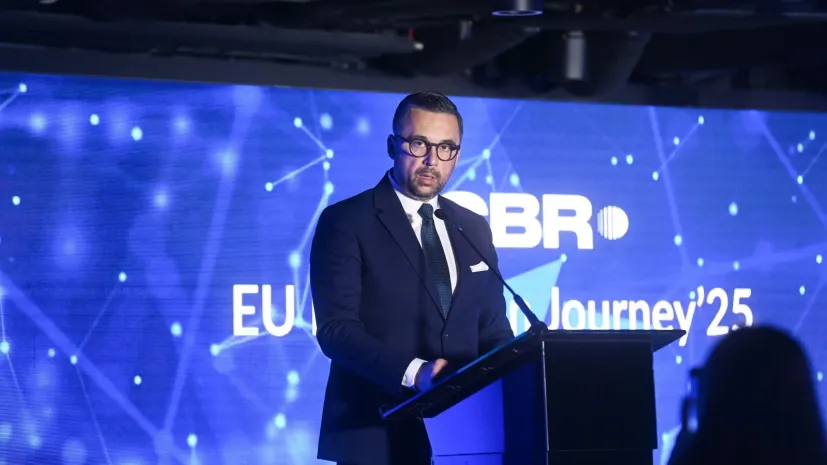 13.05.2025. Przewodnictwo Polski w Radzie UE. Minister nauki i szkolnictwa wyższego Marcin Kulasek na konferencji EU Innovation Journey'25, w Warszawie. PAP/Piotr Nowak