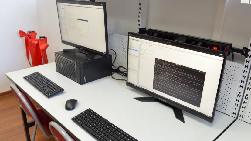 Laboratorium Systemów Radarowych. Fot. Krzysztof Krzempek/PG